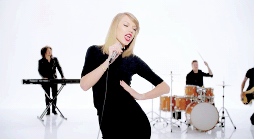 Taylor Swift shake it off